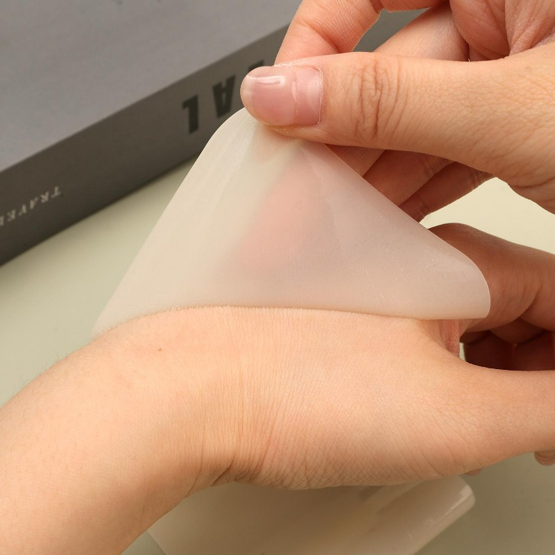 Silicone Breast Lift Tape Self - Strapless Bra Adhesive のレビューと価格