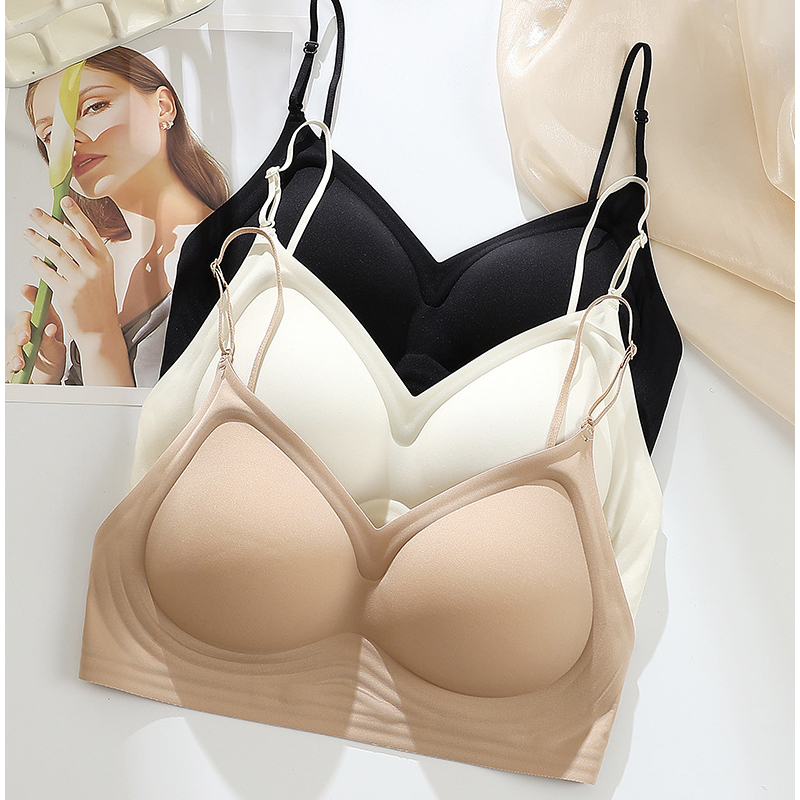 Women's Seamless Multiway Halt - Convertible Bra Multiway のレビューと価格