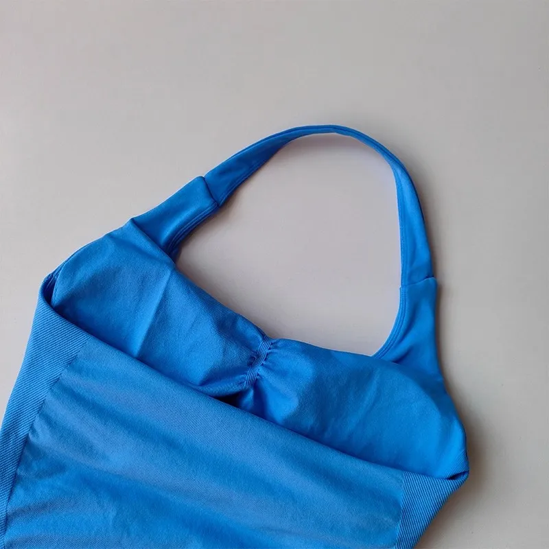 DenyfFitness Halter Top Woman  - Underwire Bra Padded のレビューと価格